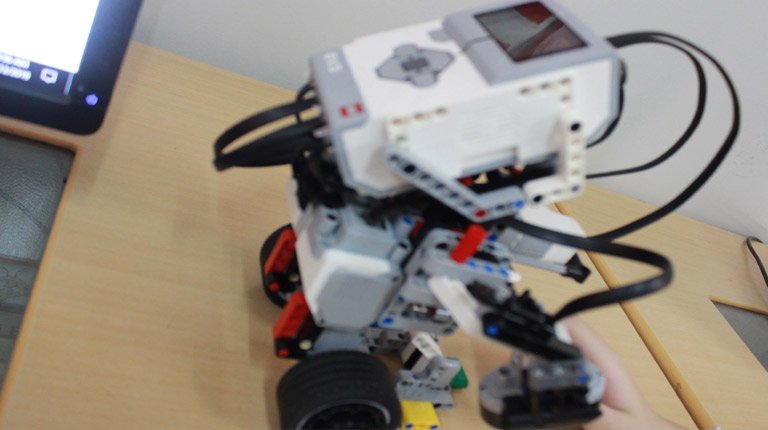Robotics and Science Activity
